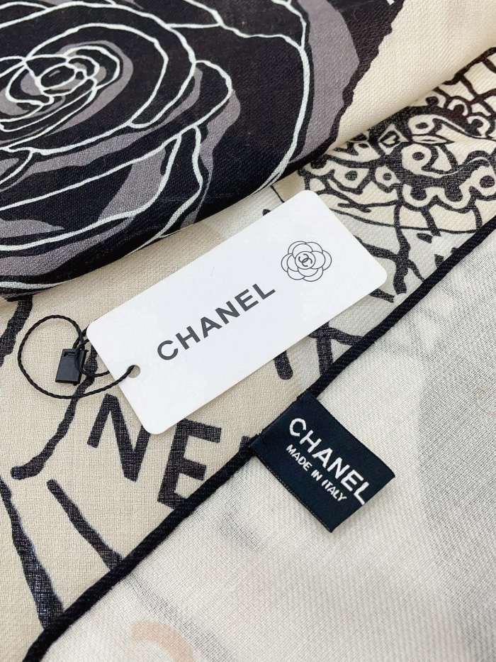 Streetwear Scarf CHANEL 326604 size：140*140cm