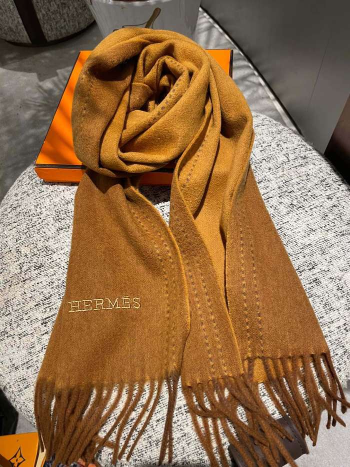 Streetwear Scarf Hermes 326498 SIZE:30*180cm