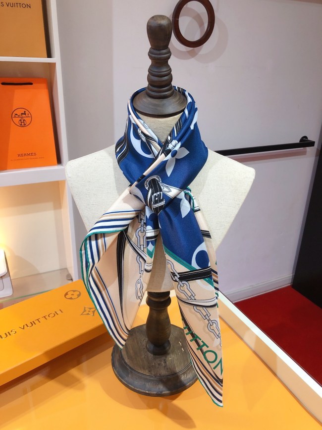 Streetwear Scarf LV 326512 SIZE:90X90cm