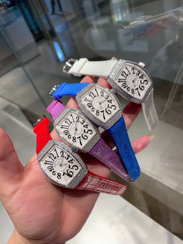 Watches Franck muller 326794 size:40*35*11 mm