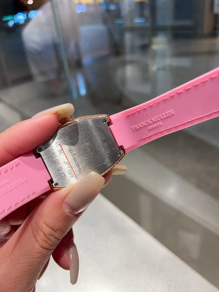 Watches Franck muller 326795 size:40*35*11 mm