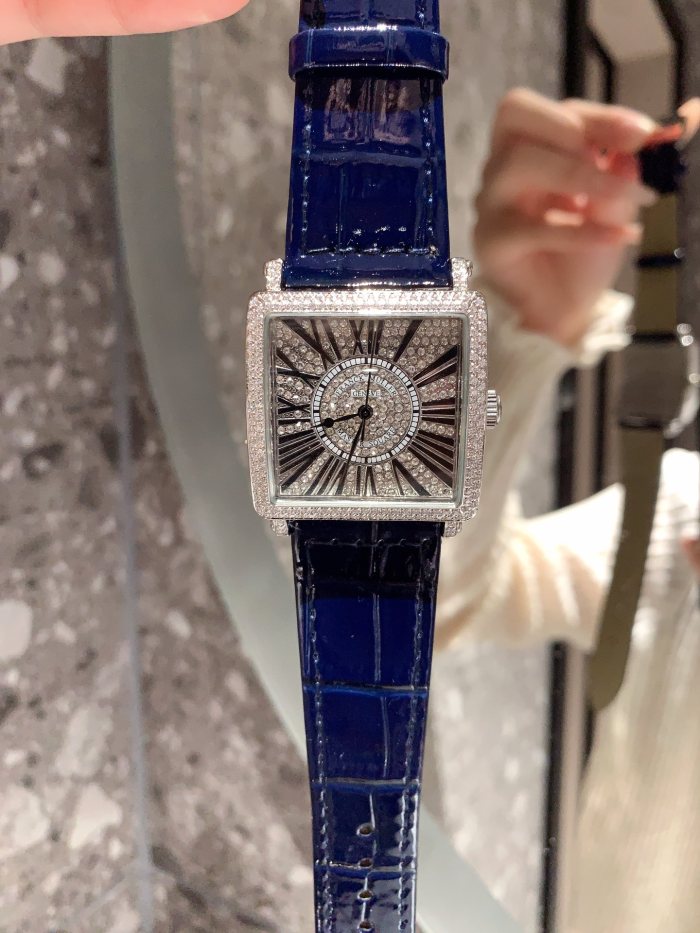 Watches Franck muller 326813 size:33*9 mm