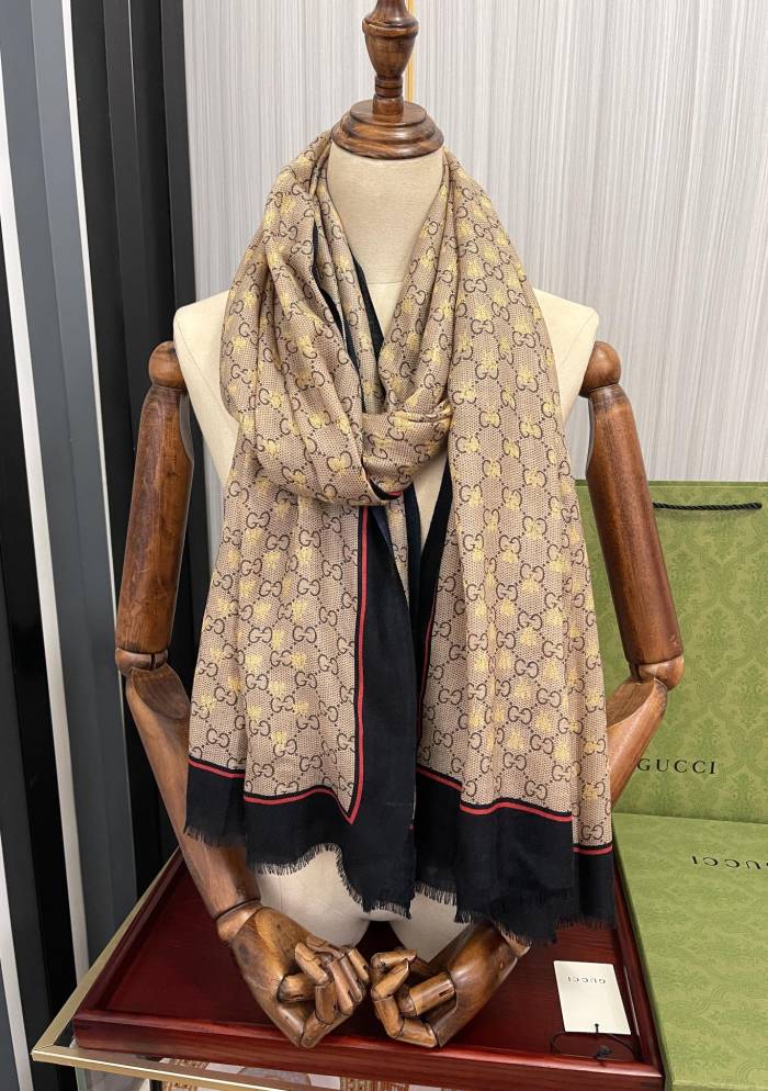 Streetwear Scarf GUCCI 326475 SIZE:100x200cm