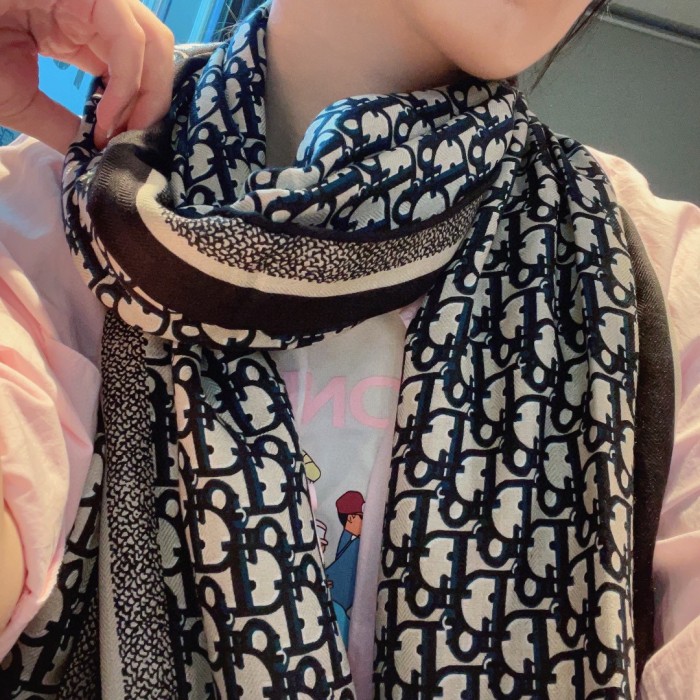 Streetwear Scarf Dior 326534 SIZE:65*185cm