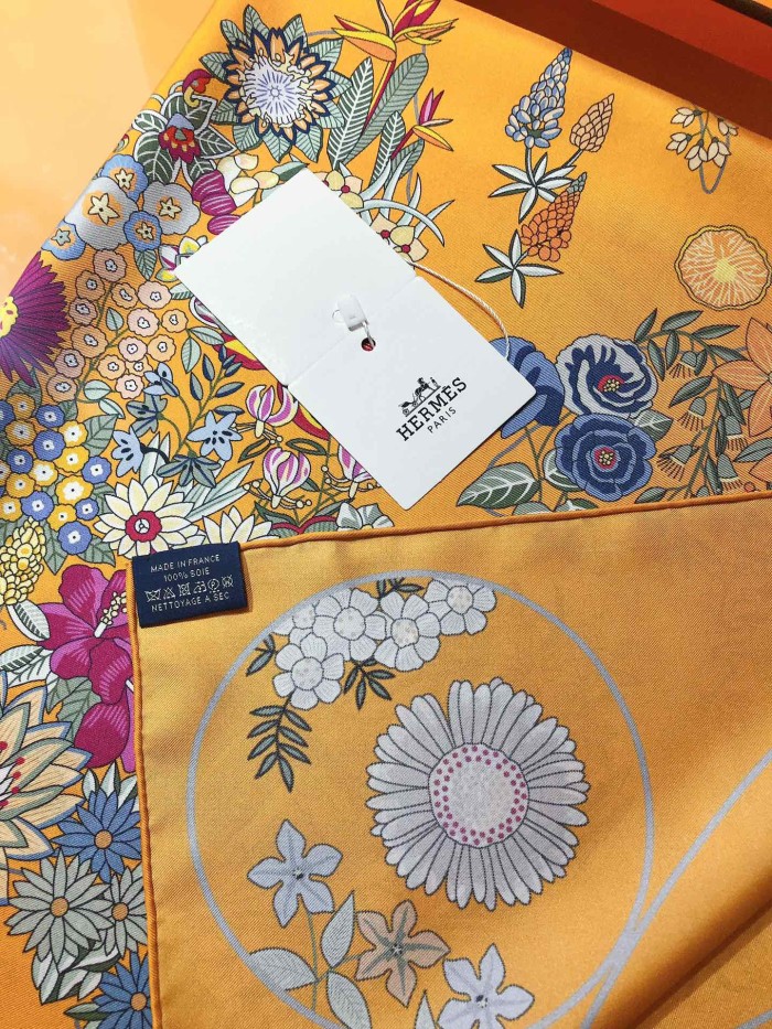 Streetwear Scarf Hermes 326506 SIZE:90*90cm