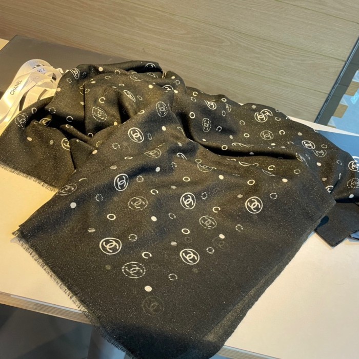 Streetwear Scarf CHANEL 326524 size：100*200cm