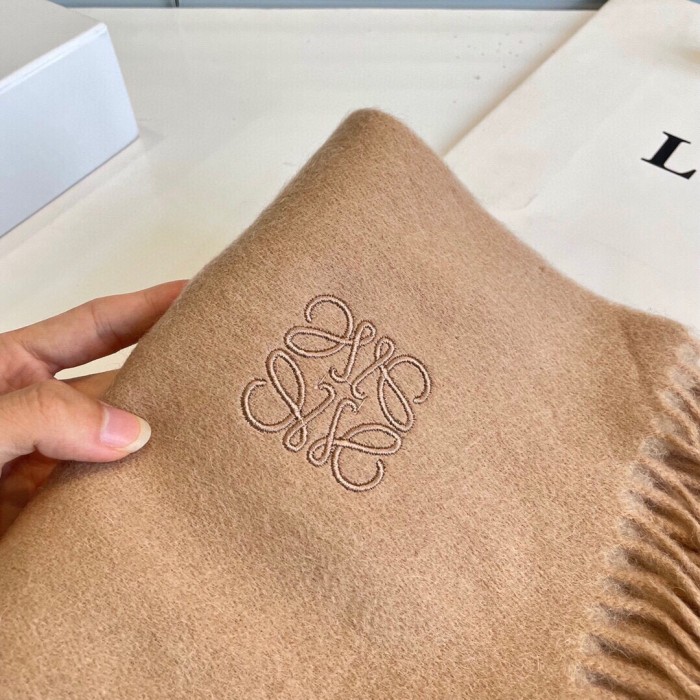 Streetwear Scarf Loewe 326478 SIZE:32*190cm