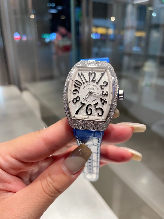 Watches Franck muller 326794 size:40*35*11 mm