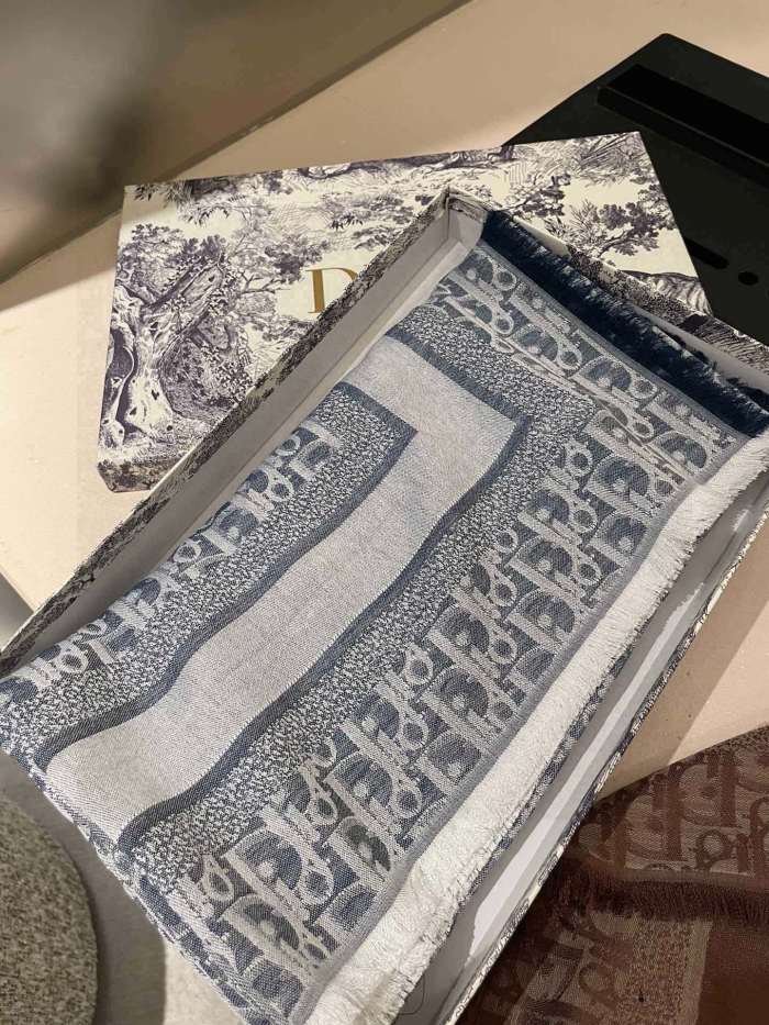 Streetwear Scarf Dior 326494 SIZE:140 x 140cm