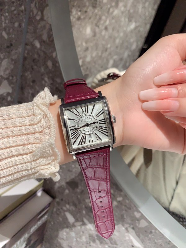 Watches Franck muller 326809 size:33*9 mm