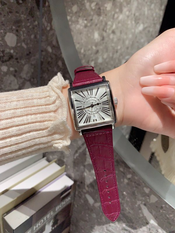 Watches Franck muller 326809 size:33*9 mm