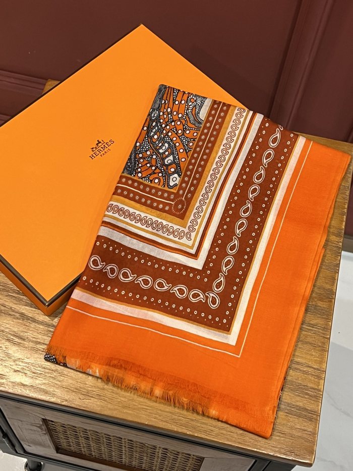 Streetwear Scarf Hermes 326311 SIZE:200*100cm