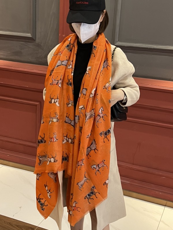 Streetwear Scarf Hermes 326414 SIZE:110x200cm