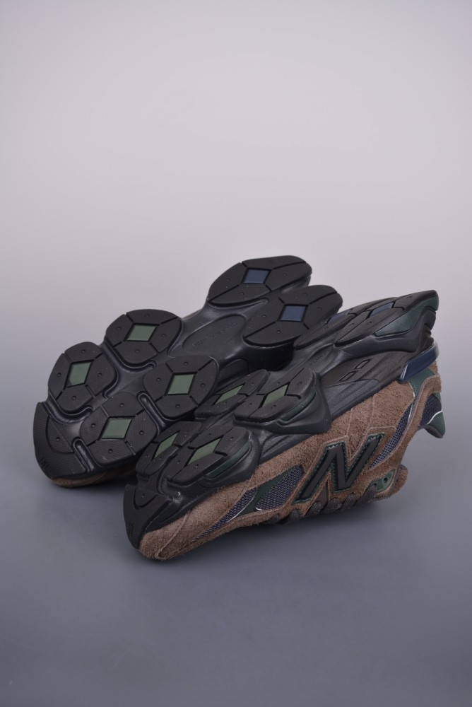 New Balance 9060 Beef and Broccoli