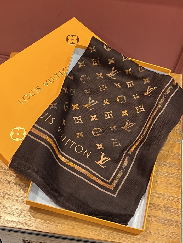 Streetwear Scarf LV 326314 SIZE:110*200cm