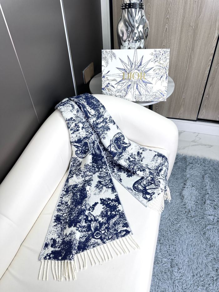 Streetwear Scarf GUCCI 326336 SIZE:90cm*90cm