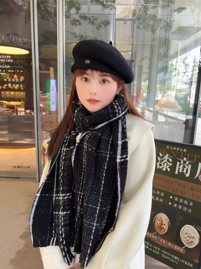 Streetwear Scarf CELINE 326444 size：200*65cm