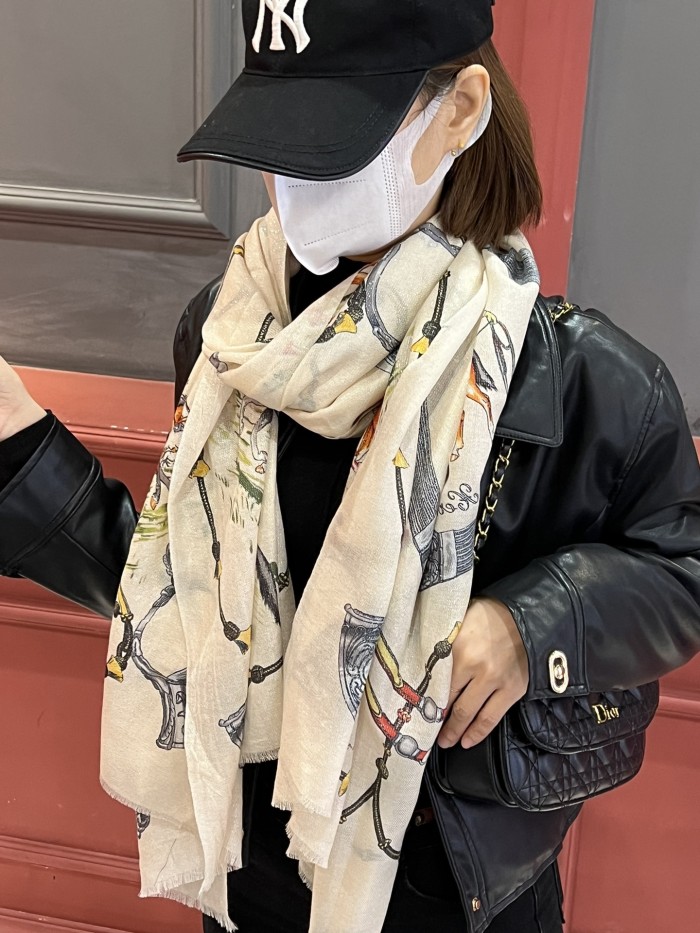 Streetwear Scarf Hermes 326399 SIZE:110x200cm