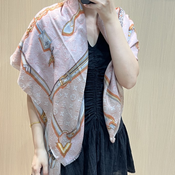 Streetwear Scarf LV 326461 SIZE:110*200cm