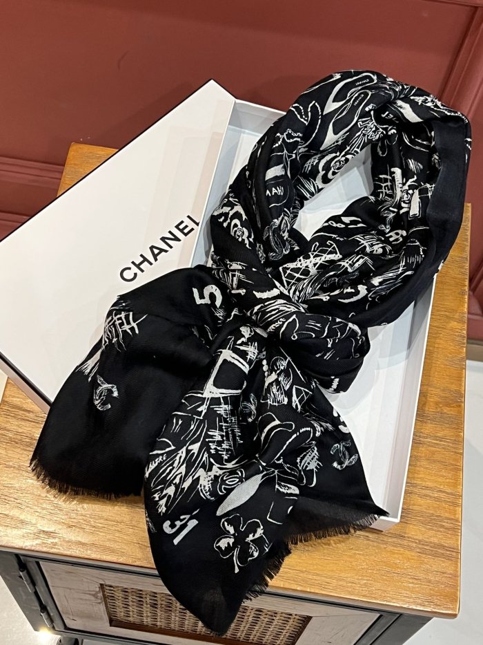 Streetwear Scarf CHANEL 326410 size：110*200cm