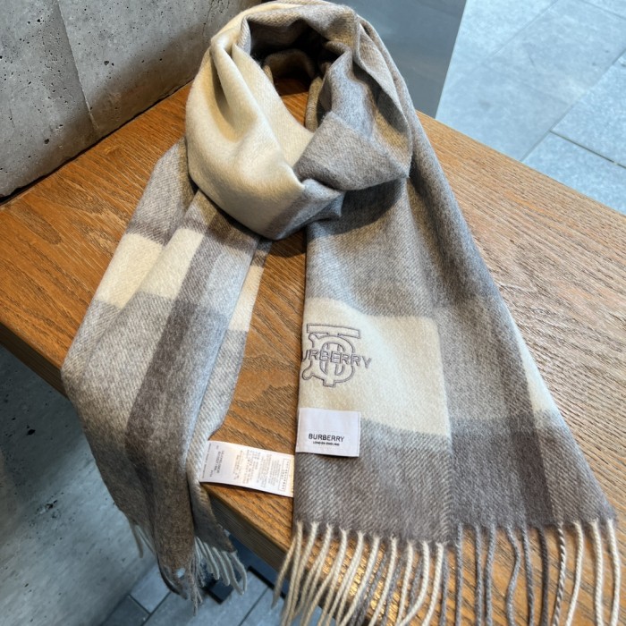 Streetwear Scarf BURBERRY 326350 size：30*168cm