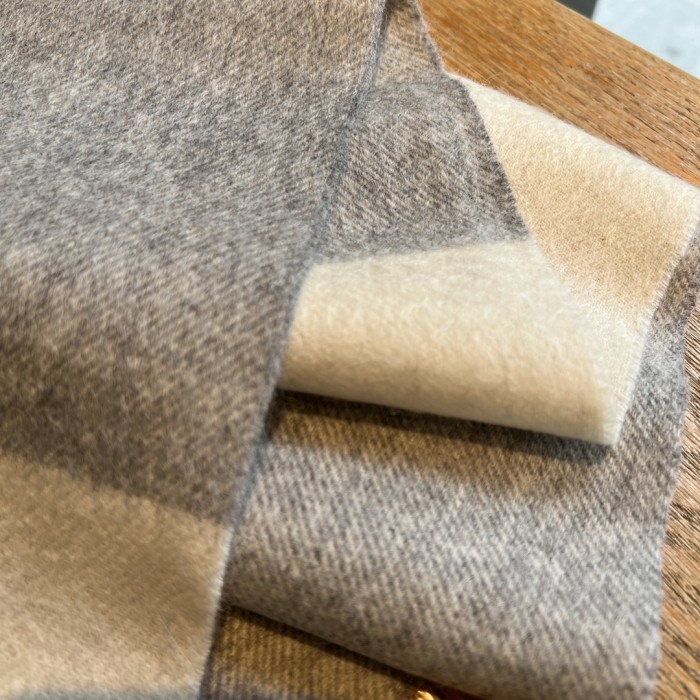 Streetwear Scarf BURBERRY 326350 size：30*168cm