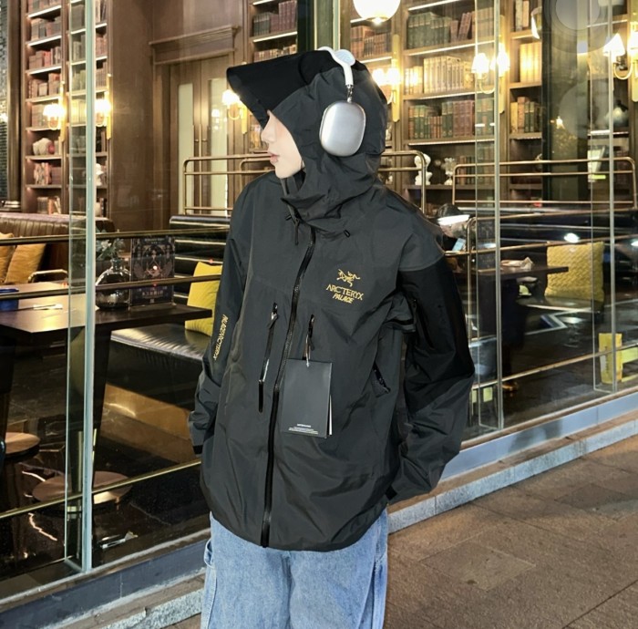 Clothes ARC'TERYX 163