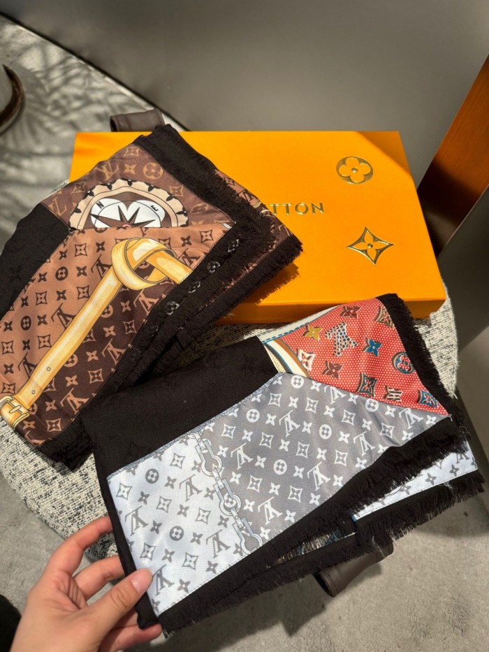 Streetwear Scarf LV 325981 SIZE:140*140cm