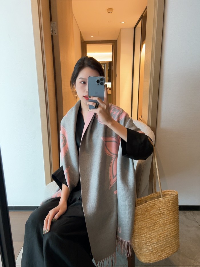 Streetwear Belt LV 326262 size:200 x 70CM