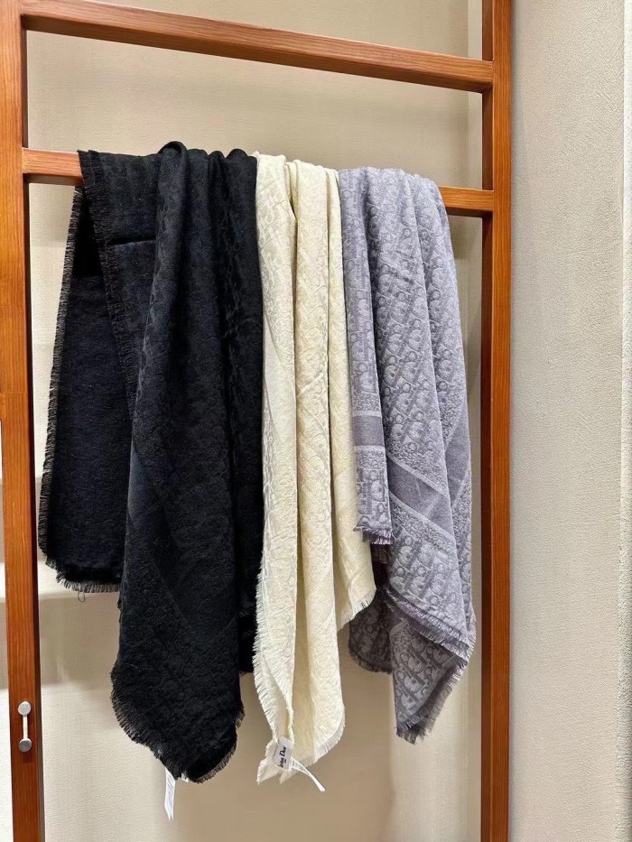 Streetwear Scarf Dior 325983 SIZE:140*140CM