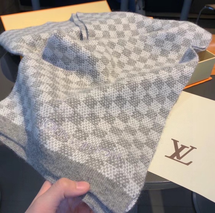 Streetwear Scarf LV 325998 SIZE:35*170cm