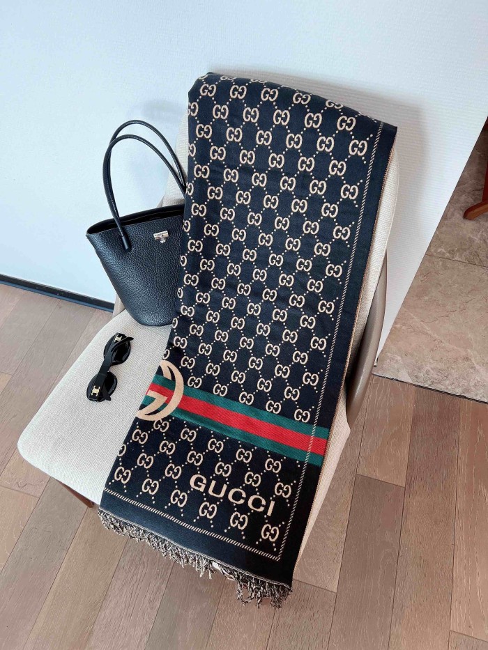 Streetwear Scarf GUCCI 326231 size:65*180CM