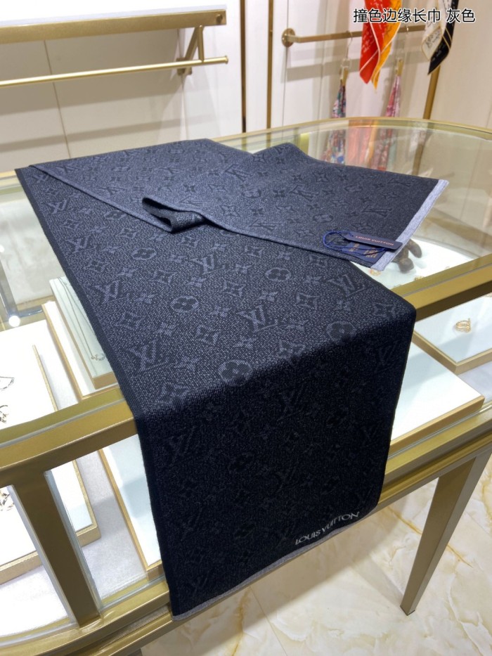 Streetwear Scarf LV 326026