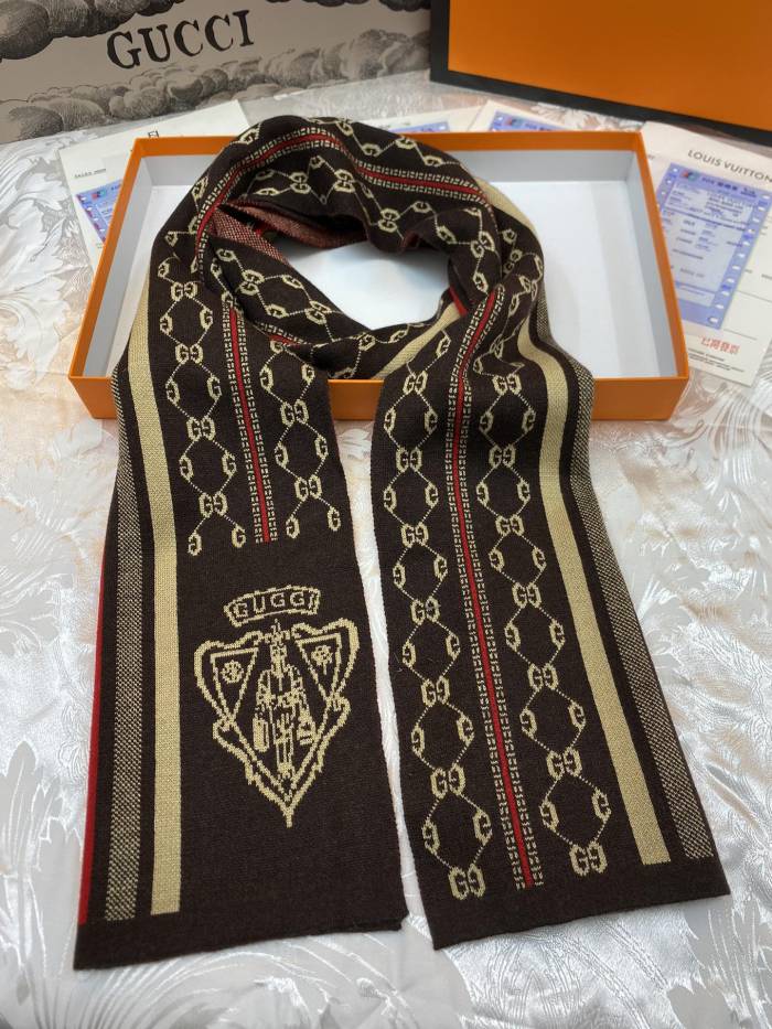 Streetwear Scarf GUCCI 326240 SIZE:180*30cm