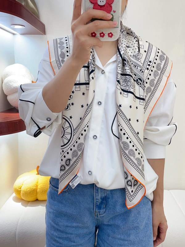 Streetwear Belt Hermes 326068 size:90cm*90cm