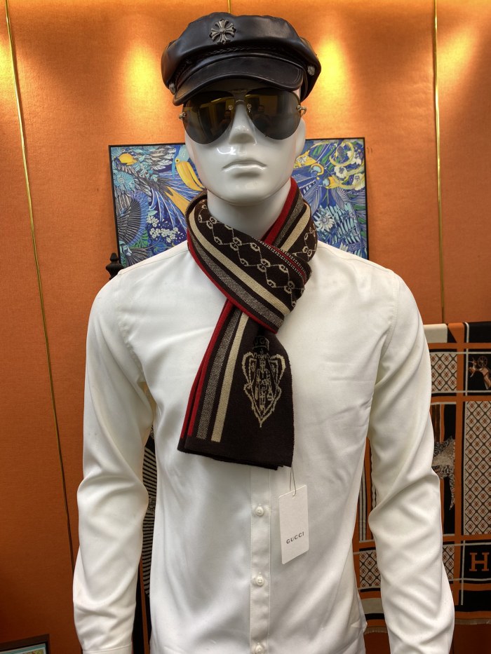 Streetwear Scarf GUCCI 326240 SIZE:180*30cm