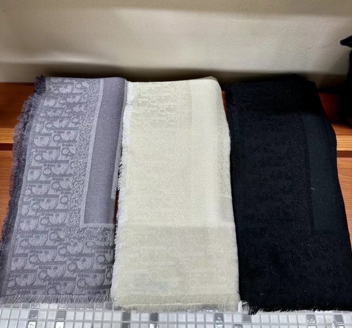 Streetwear Scarf Dior 325985 SIZE:140*140CM
