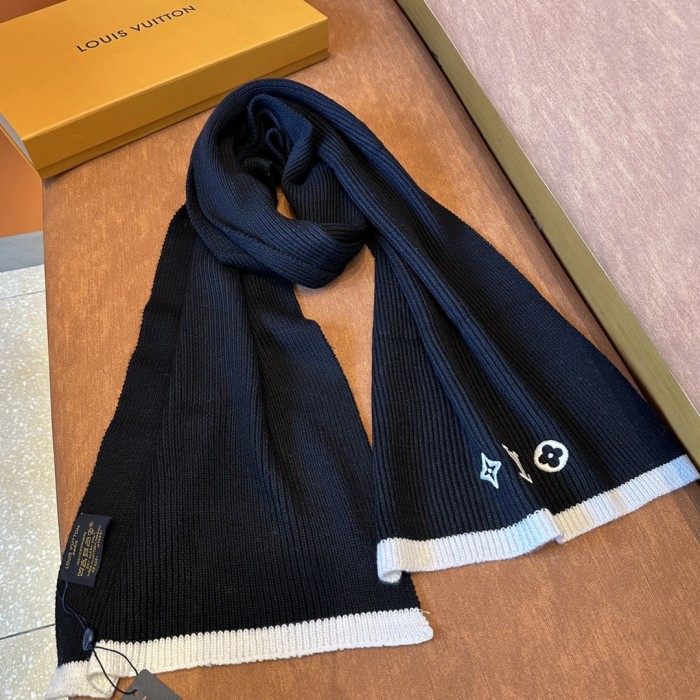 Streetwear Scarf LV 325969 SIZE:200 x 35CM