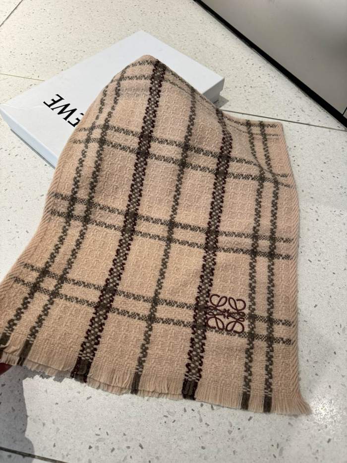 Streetwear Scarf Loewe 325978 SIZE:35*180CM