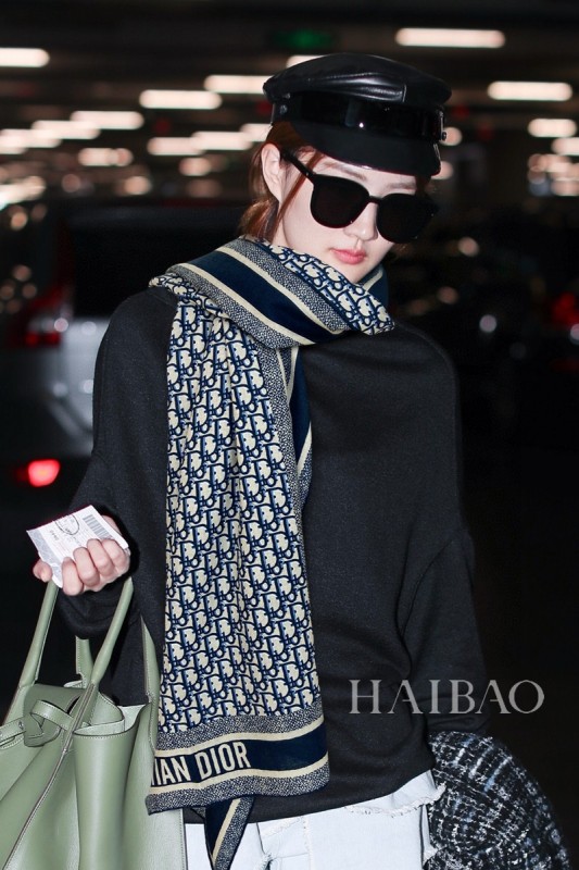 Streetwear Scarf Dior 326040 SIZE:65*185cm