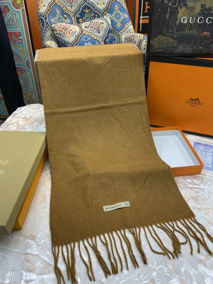 Streetwear Scarf BURBERRY 326243 size：30*180cm