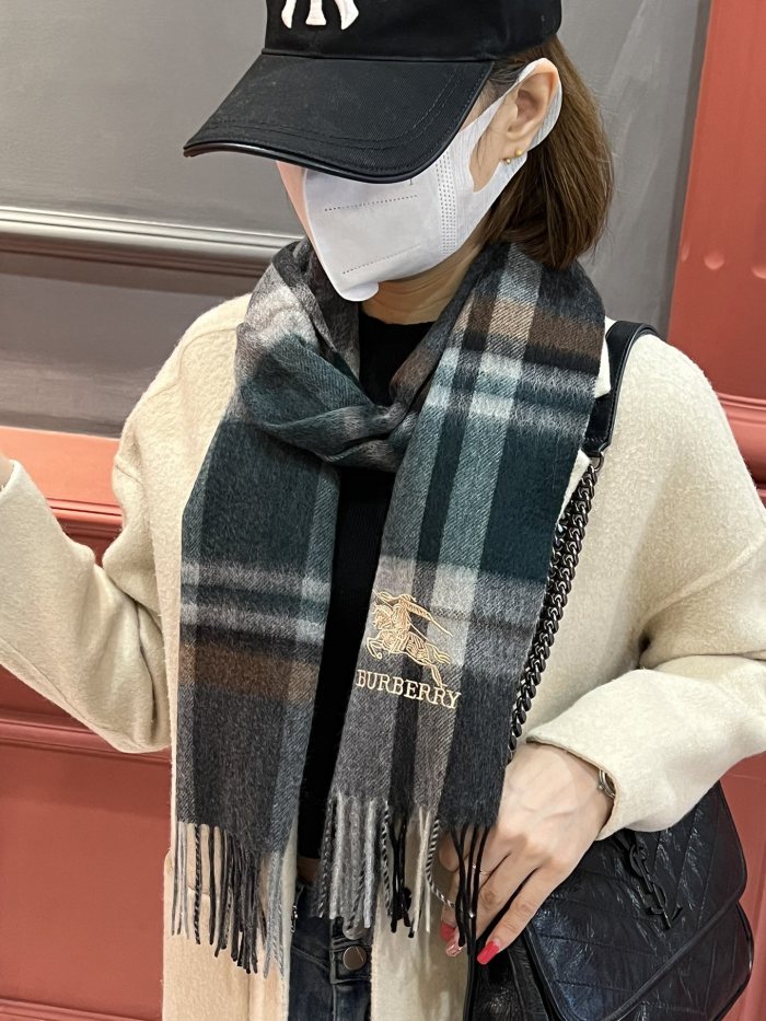 Streetwear Belt BURBERRY 326295 size:32*180 cm