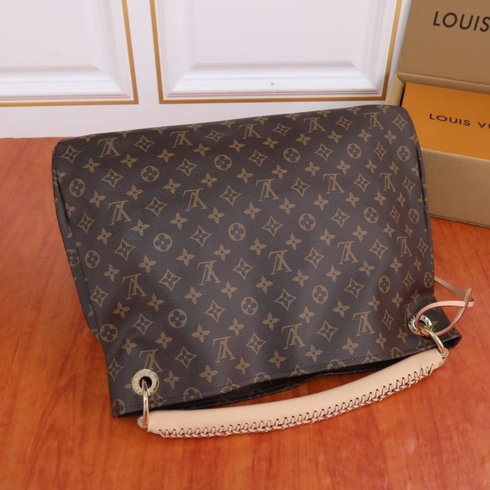 handbag Louis Vuitton M40249 size 43*32*24cm