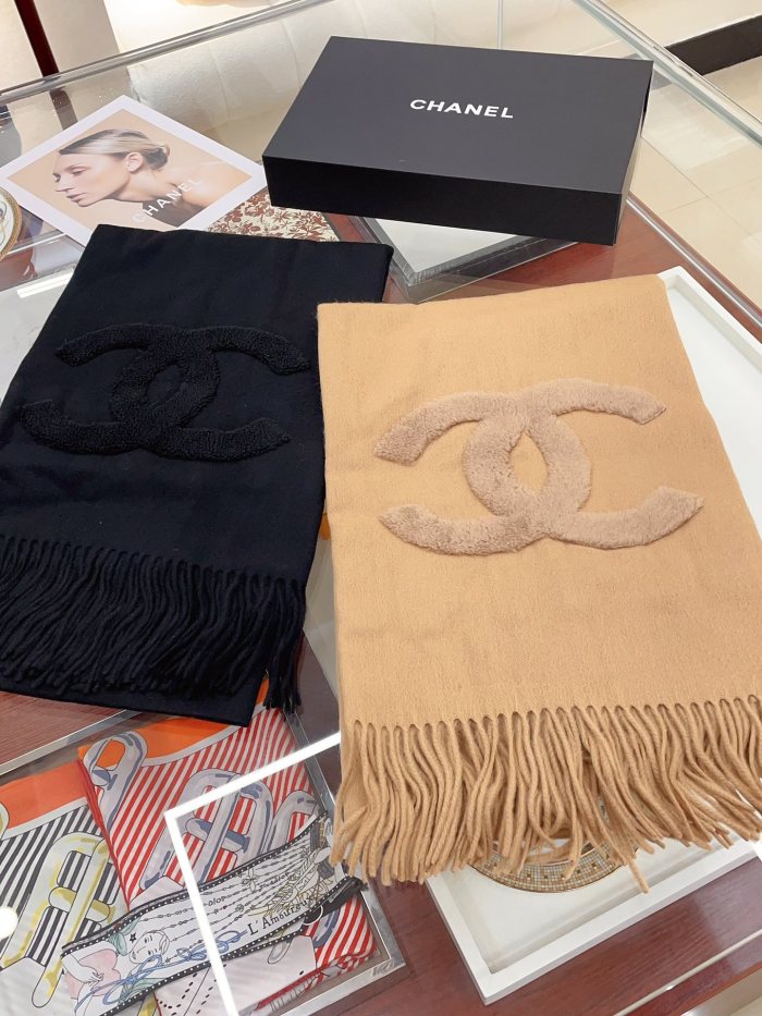 Streetwear Scarf CHANEL 326056 size：70*195cm