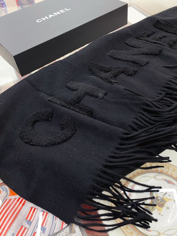 Streetwear Scarf CHANEL 326056 size：70*195cm