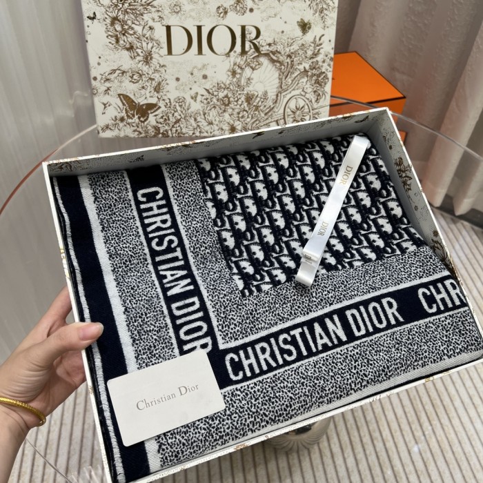 Streetwear Scarf Dior 326244 SIZE:140*140CM