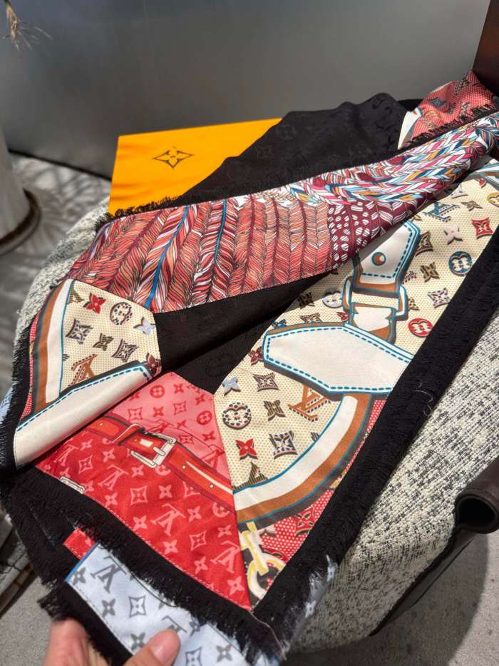Streetwear Scarf LV 325981 SIZE:140*140cm