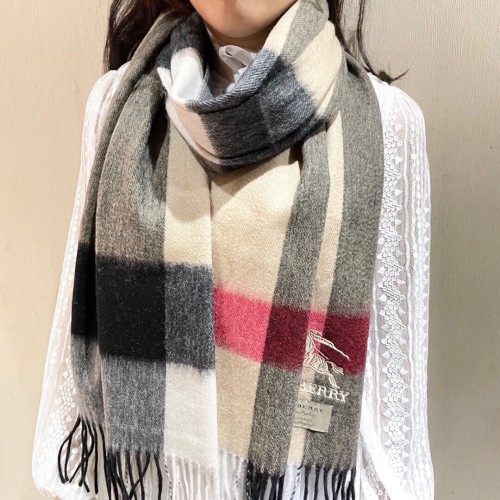 Streetwear Scarf BURBERRY 325966