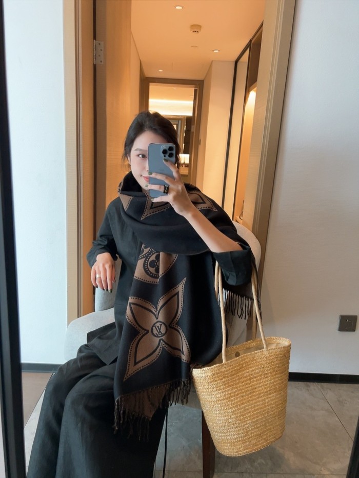 Streetwear Belt LV 326262 size:200 x 70CM