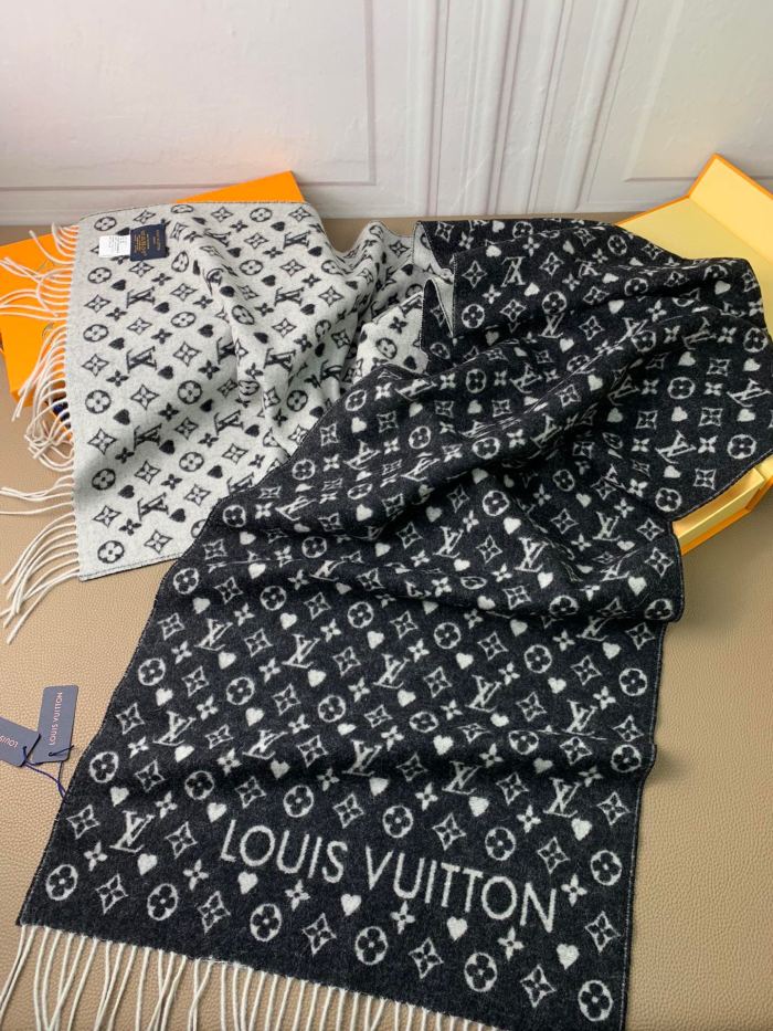 Streetwear Scarf LV 325992 SIZE:45*180CM
